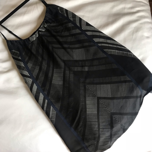 Vince Silk tank - Picture 3 of 4